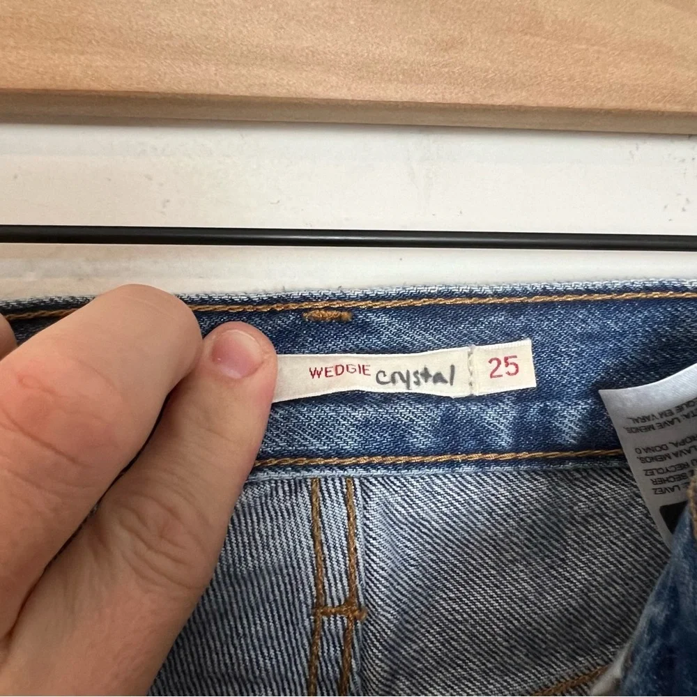 LEVIS- Wedgie Straight Button Fly Denim Jeans - Picture 7 of 8